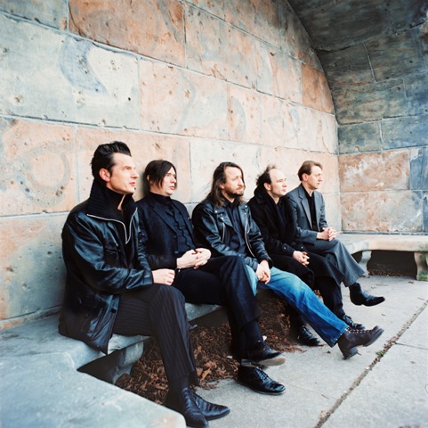 Blixa Bargeld z Einstürzende Neubauten aneb geniální diletant